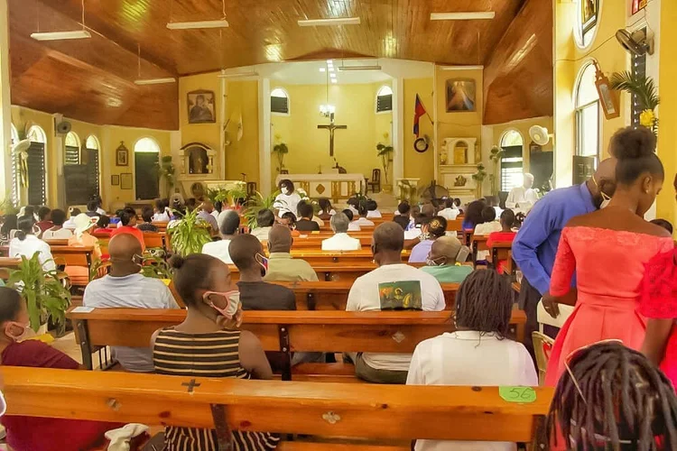 saintard+St.+Anne+ (1)